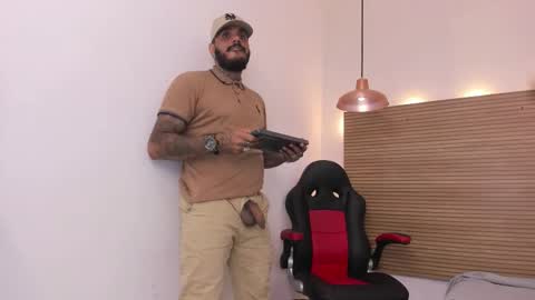 Snapshot of dhamian_wolf_hunter chatting on September 26, 8:35 pm dhaian online show from September 26, 8:35 pm