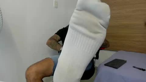 Snapshot of dhamian_wolf_hunter chatting on October 12, 8:08 pm dhaian online show from October 12, 8:08 pm