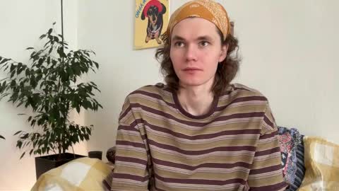 Di Alex online show from February 8, 9:45 am