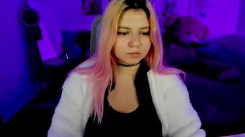 Dia online show from February 14, 7:21 pm