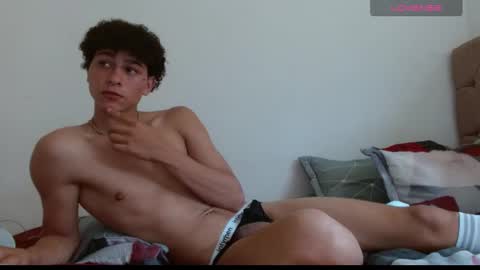 Snapshot of diago_meyer_ chatting on January 28, 7:10 pm diago online show from January 28, 7:10 pm