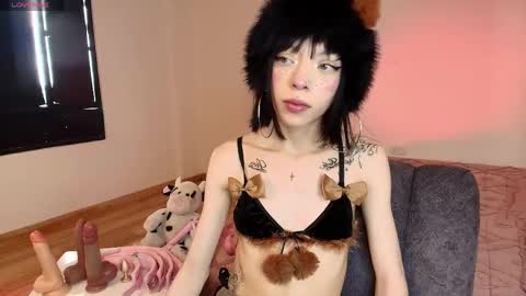 Snapshot of diamond__cherry chatting on May 28, 2:14 pm Diamond online show from May 28, 2:14 pm