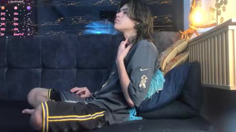 diamond_twink online show from November 26, 4:02 am