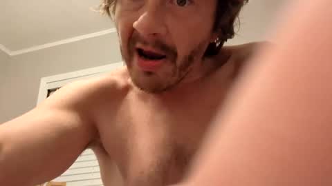 Snapshot of diamonde_steele chatting on December 11, 10:49 pm diamonde_steele online show from December 11, 10:49 pm