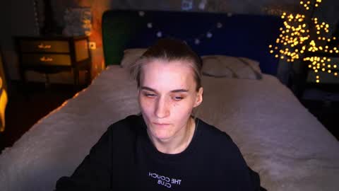 DiamondNina online show from April 13, 1:49 pm