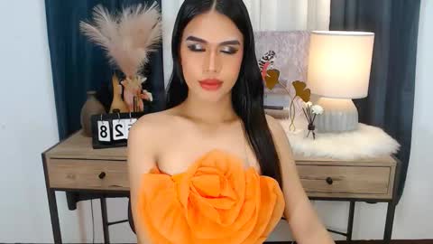 Snapshot of diana_victoria chatting on October 27, 5:50 pm diana_victoria online show from October 27, 5:50 pm