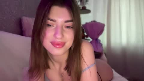 Snapshot of dianaa_lee chatting on April 28, 2:27 am DIANA online show from April 28, 2:27 am