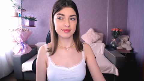Snapshot of dianaa_lee chatting on April 30, 5:47 am DIANA online show from April 30, 5:47 am