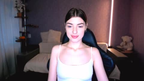 Snapshot of dianaa_lee chatting on June 1, 1:13 pm DIANA online show from June 1, 1:13 pm