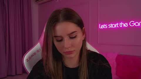 Diana online show from March 12, 7:53 pm