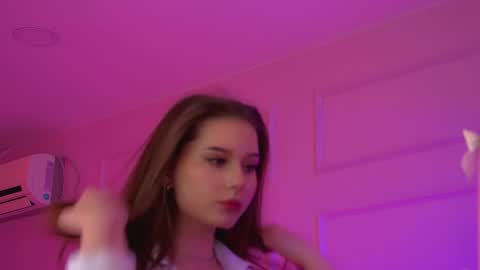 Diana online show from May 21, 6:26 pm