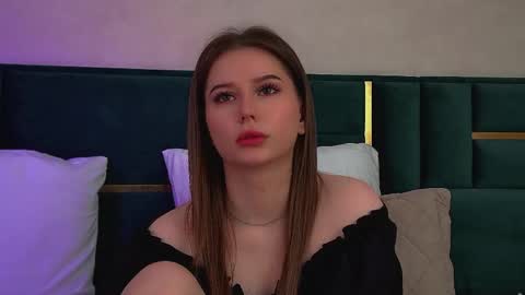 Diana online show from May 30, 12:02 pm