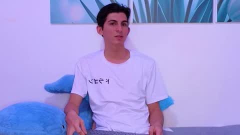 Ana  Leo online show from February 22, 3:43 pm