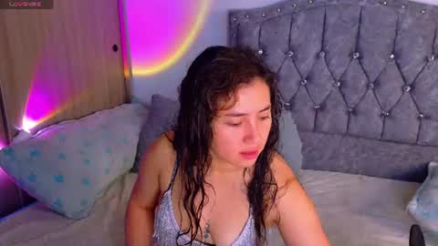 Snapshot of diane_1 chatting on July 2, 11:05 am DIANE online show from July 2, 11:05 am