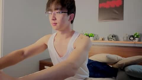 Snapshot of dianinav chatting on February 15, 2:36 pm Adam online show from February 15, 2:36 pm