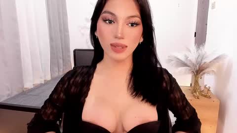 Snapshot of dianna_foxy chatting on January 4, 3:29 am Kianna online show from January 4, 3:29 am