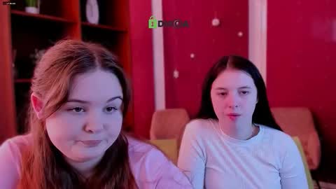 Snapshot of diara_ti chatting on January 19, 12:20 pm diara ti online show from January 19, 12:20 pm