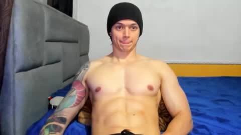 Snapshot of dick_demon_1 chatting on December 7, 11:45 pm jhon online show from December 7, 11:45 pm