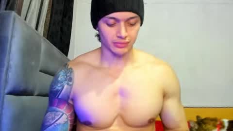 Snapshot of dick_demon_1 chatting on December 24, 12:55 am jhon online show from December 24, 12:55 am