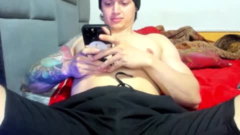 Snapshot of dick_demon_1 chatting on January 25, 2:26 am jhon online show from January 25, 2:26 am