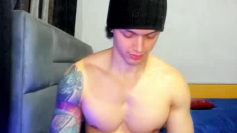 Snapshot of dick_demon_1 chatting on February 6, 2:00 am jhon online show from February 6, 2:00 am