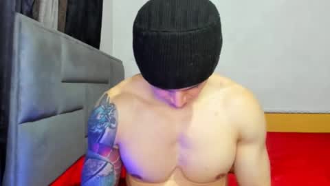 Snapshot of dick_demon_1 chatting on March 10, 1:34 am jhon online show from March 10, 1:34 am