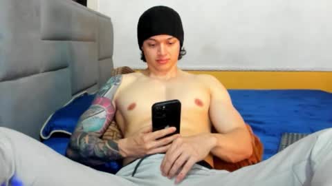 Snapshot of dick_demon_1 chatting on October 1, 4:24 pm jhon online show from October 1, 4:24 pm