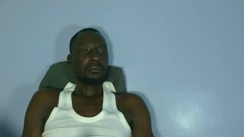 Snapshot of dick_giantcouples chatting on April 29, 2:48 am dick_giantcouples online show from April 29, 2:48 am