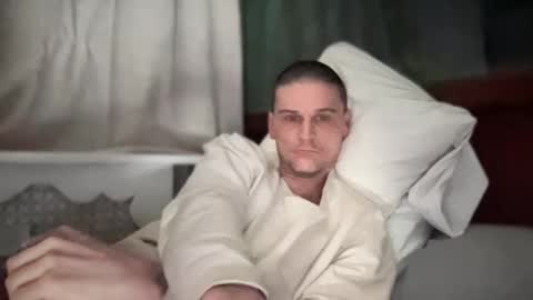 Snapshot of dickabitchdown chatting on March 12, 8:08 am DickABitchDown Alexys real spanishmami online show from March 12, 8:08 am