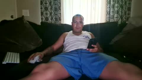 Snapshot of dickemdown93est chatting on May 25, 6:25 pm dickemdown93est online show from May 25, 6:25 pm