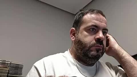 Snapshot of dicktracy_86 chatting on January 6, 11:40 pm DANI online show from January 6, 11:40 pm