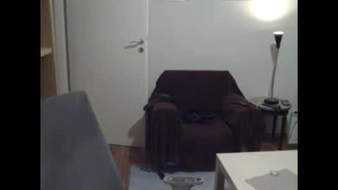 dickus_biggus online show from February 2, 3:05 am