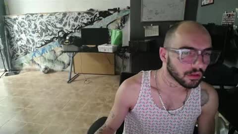 Snapshot of didismurf02 chatting on May 28, 2:31 am didismurf02 online show from May 28, 2:31 am