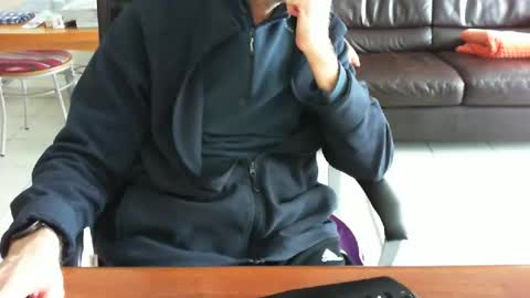 Snapshot of didonc chatting on February 22, 8:46 am didonc from france..... online show from February 22, 8:46 am