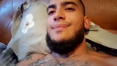 diego_armando24 online show from July 3, 9:48 am
