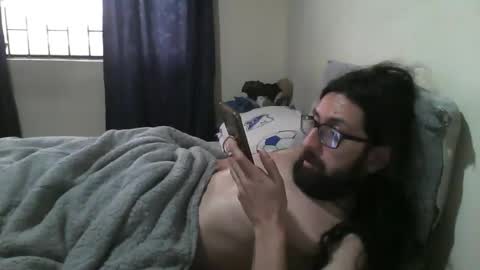 Snapshot of diego_incubo_ii chatting on November 21, 7:01 pm diego_incubo_ii online show from November 21, 7:01 pm