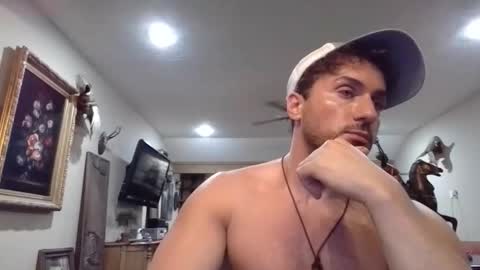 Snapshot of diegodavids chatting on May 30, 1:46 am diegodavids online show from May 30, 1:46 am