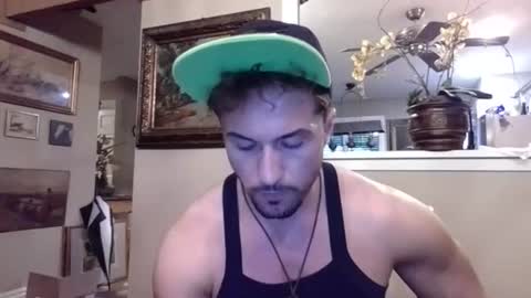 Snapshot of diegodavids chatting on June 25, 10:36 pm diegodavids online show from June 25, 10:36 pm