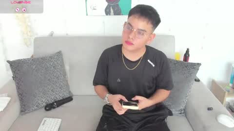 Snapshot of diegorobles30 chatting on July 7, 12:53 pm Diego Robles online show from July 7, 12:53 pm