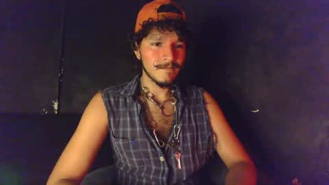 diemond_latinx98 online show from April 16, 11:11 am