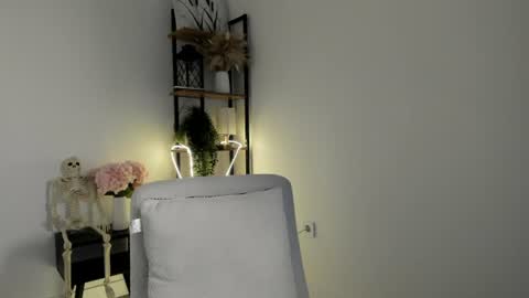 Snapshot of dierdrevanruler chatting on July 12, 1:18 am Kanmi for you online show from July 12, 1:18 am