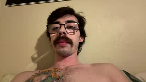 Snapshot of digbickjay42099 chatting on February 5, 7:24 am digbickjay42099 online show from February 5, 7:24 am