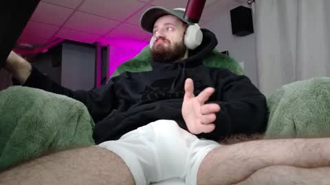 digbicknik online show from February 23, 1:58 am