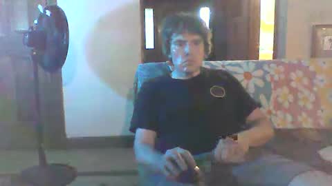 Snapshot of diggitydan1984 chatting on June 11, 11:30 am Daniel online show from June 11, 11:30 am