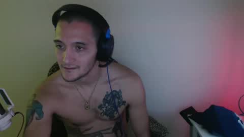 Snapshot of digital_spirit122849 chatting on October 28, 6:28 am digital_spirit122849 online show from October 28, 6:28 am