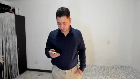 Snapshot of diiego_xxx chatting on May 9, 8:58 pm diiego_xxx online show from May 9, 8:58 pm