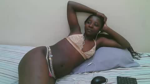 Dijah online show from January 14, 1:55 am