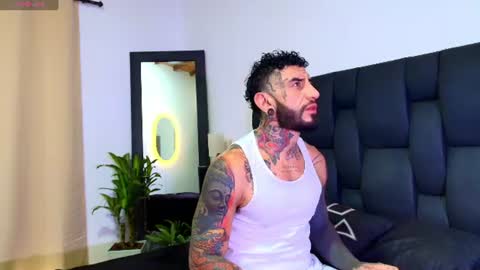 Snapshot of dilan_scootk_j chatting on July 7, 7:29 pm Dilan Scootk online show from July 7, 7:29 pm
