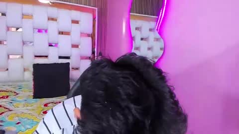 Dilanfiree online show from March 8, 9:17 am