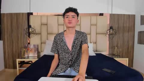 Dilanfiree online show from March 11, 1:37 am